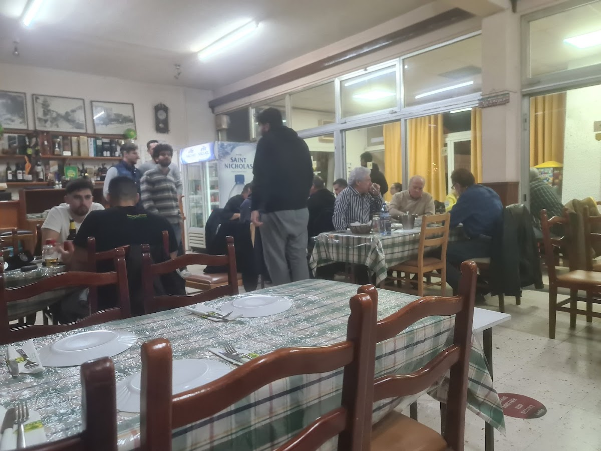 Aek Larnaca Fc Sports Bar - Restaurant